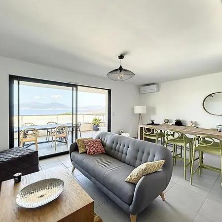 Superbe 3 Avec Grande Terrasse *