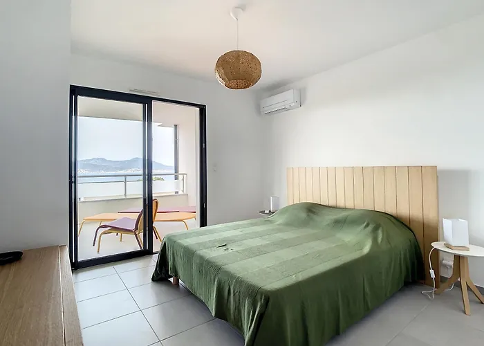 Superbe 3 Avec Grande Terrasse Pietrosella